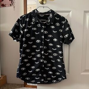 Wildfang eye button up